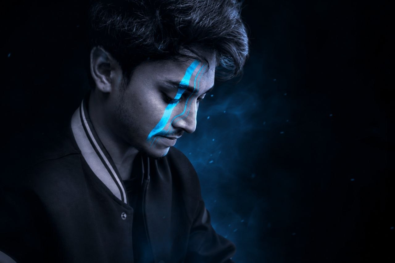 Dev Harun portrait