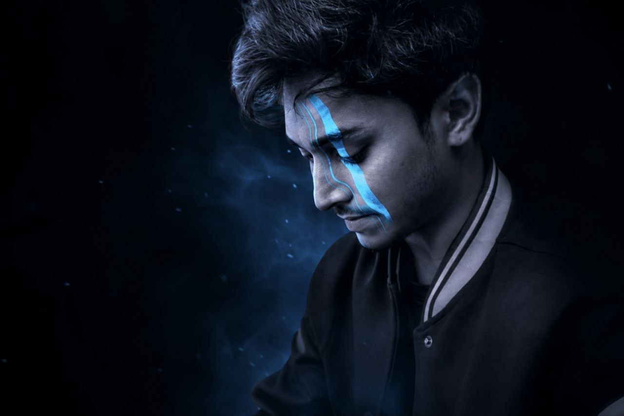 Dev Harun portrait